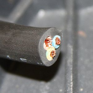 Kabel 230v 3-ledad RDOE 3G1,5mm svart